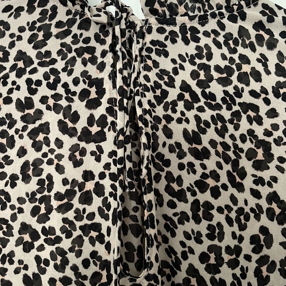 Cheetah Print Blouse - Picture 6 of 7